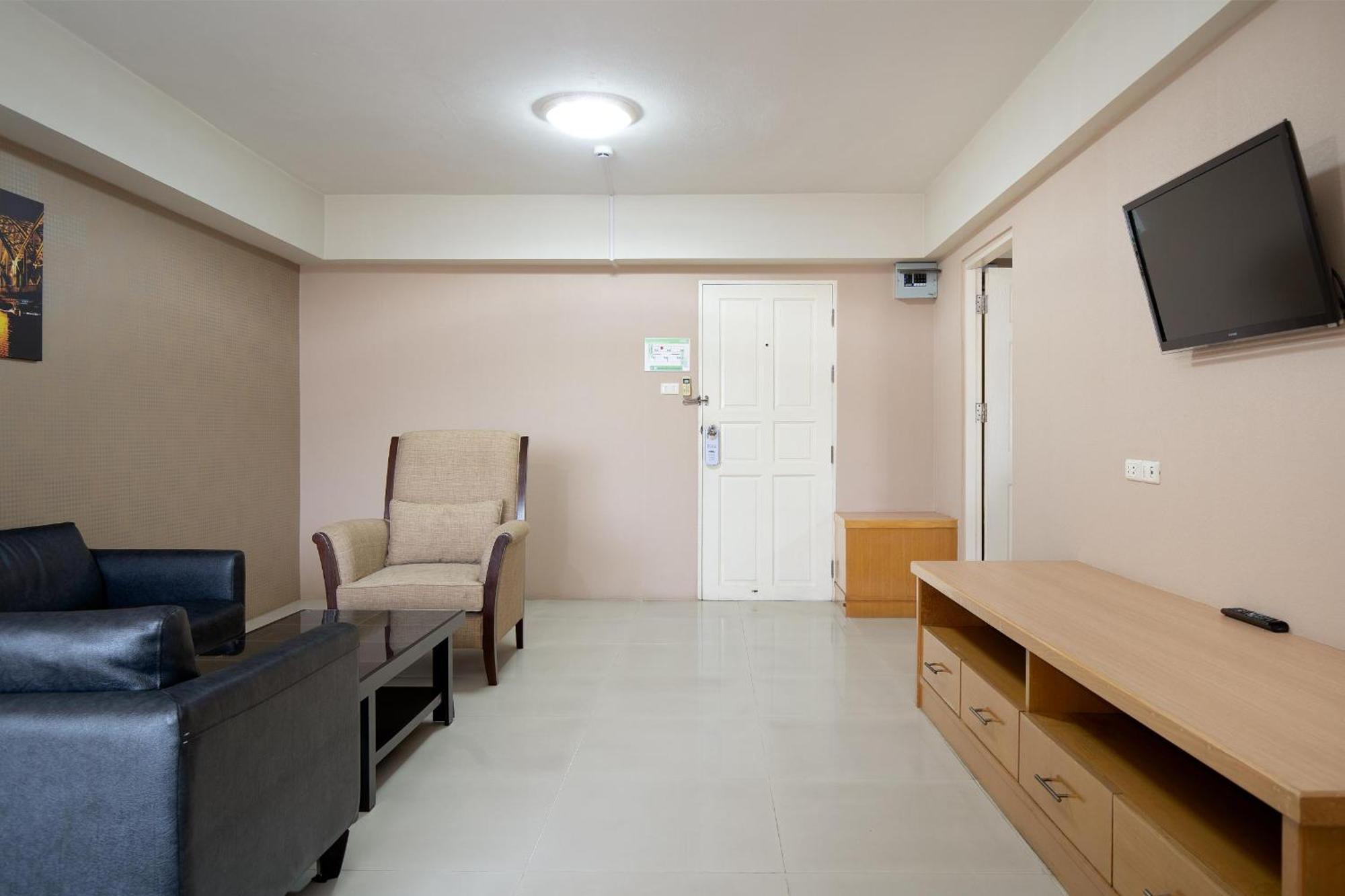 P-Park Hotel Бангкок Экстерьер фото