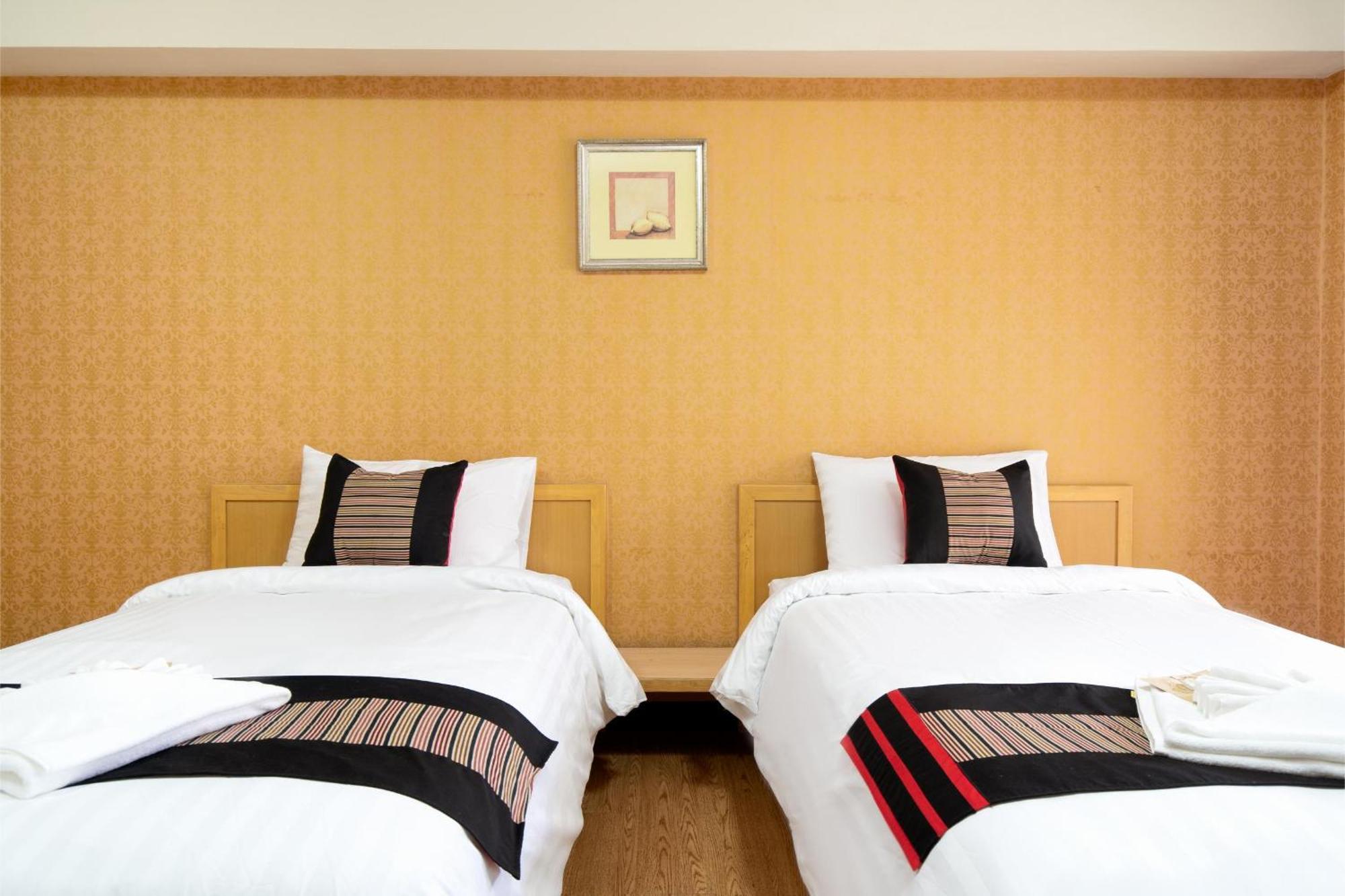 P-Park Hotel Бангкок Экстерьер фото