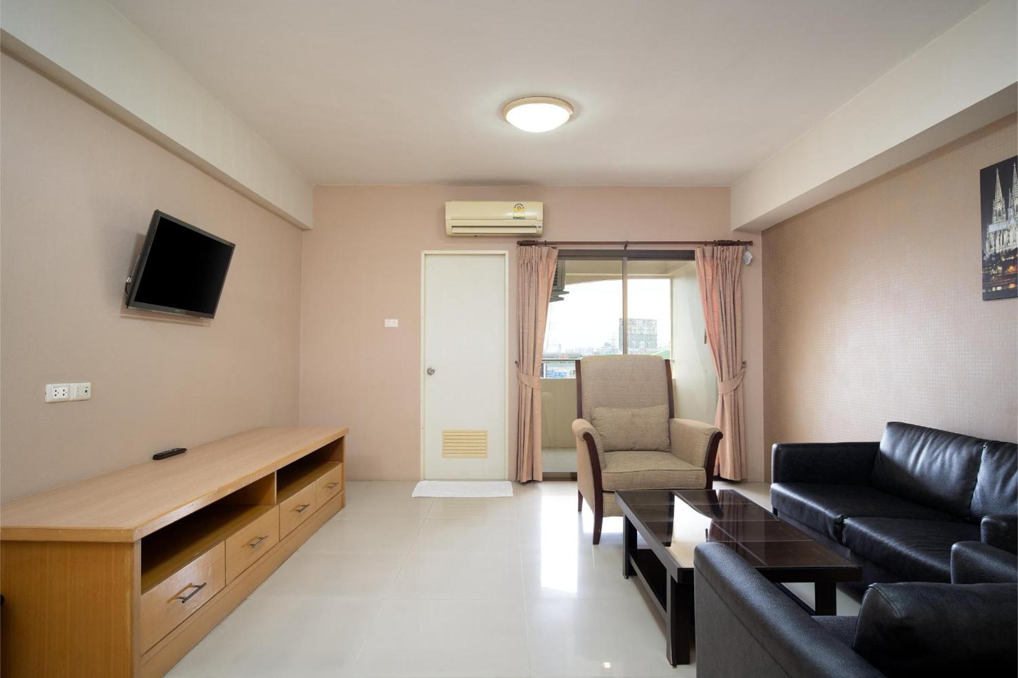 P-Park Hotel Бангкок Экстерьер фото