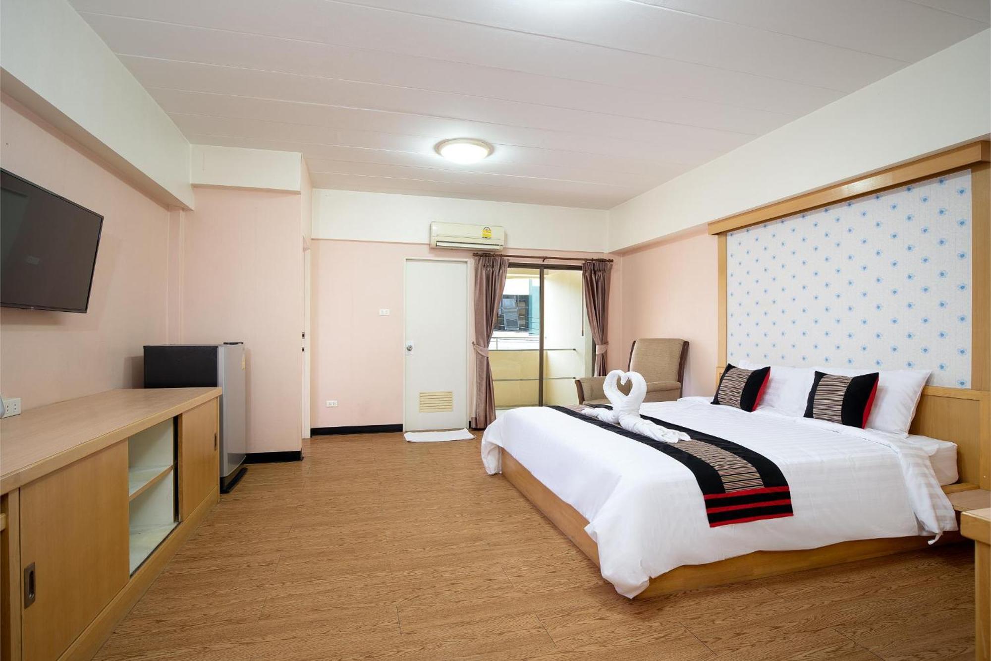 P-Park Hotel Бангкок Экстерьер фото