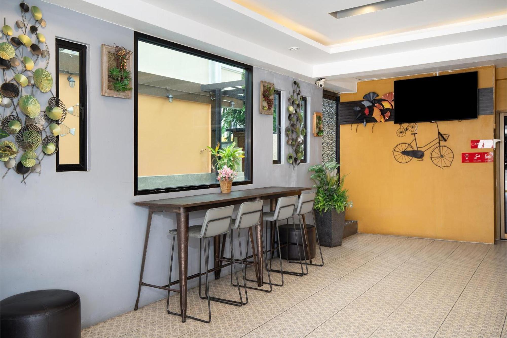 P-Park Hotel Бангкок Экстерьер фото